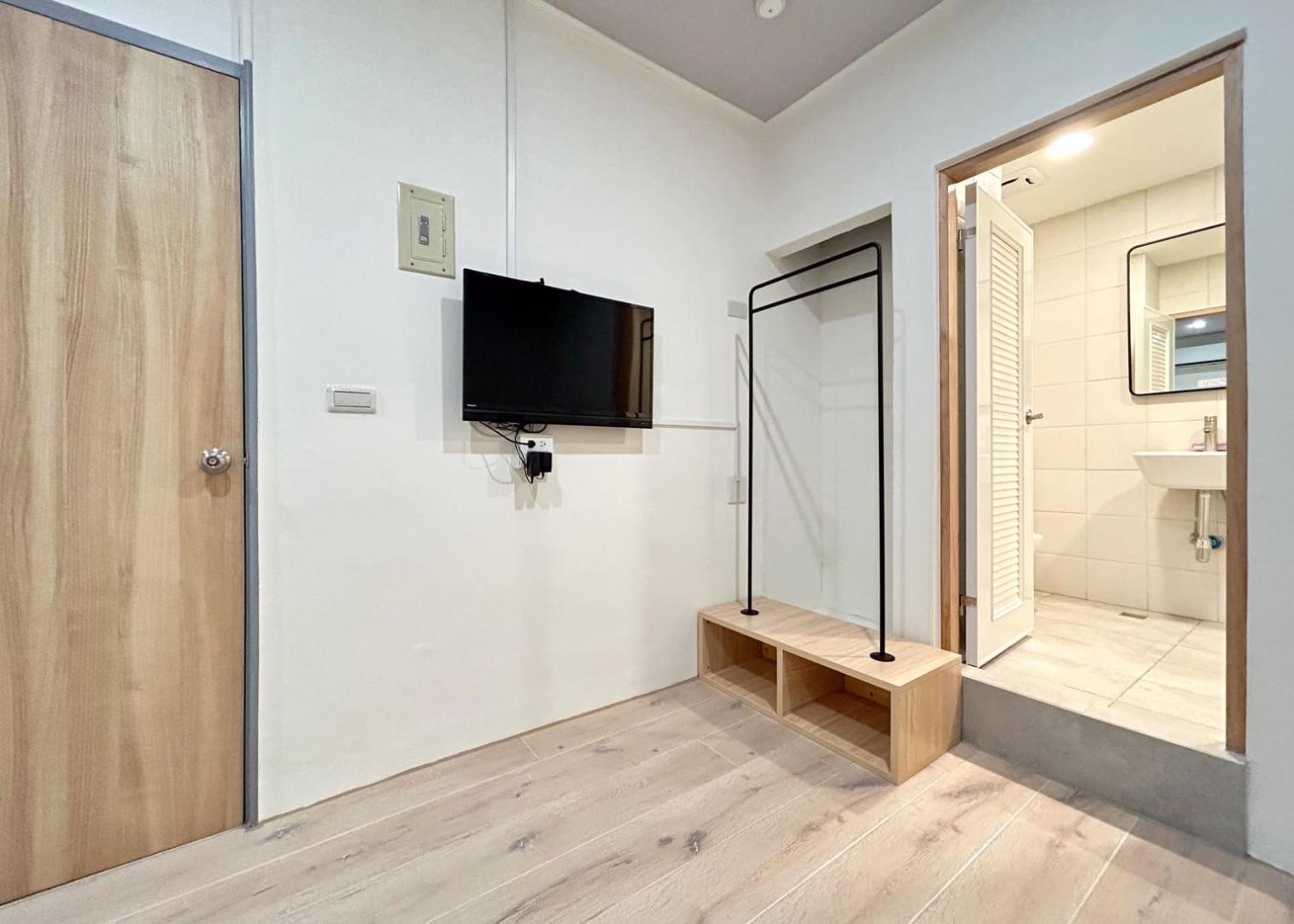 Yan Bin Hotel Tainan Luaran gambar